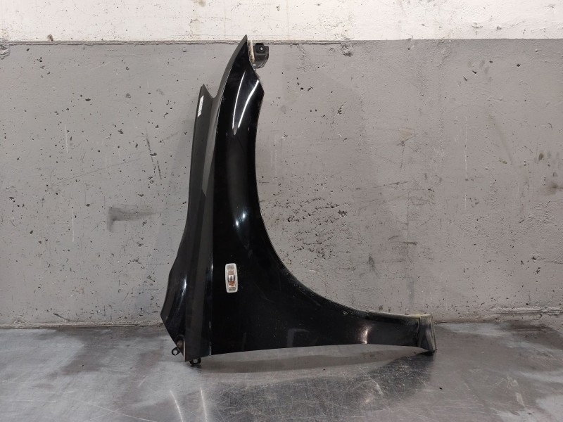 Recambio de aleta delantera derecha para nissan murano i (z50) 3.5 4x4 referencia OEM IAM   