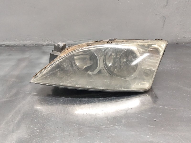 Recambio de faro izquierdo para ford mondeo iii (b5y) 2.0 16v di / tddi / tdci referencia OEM IAM   