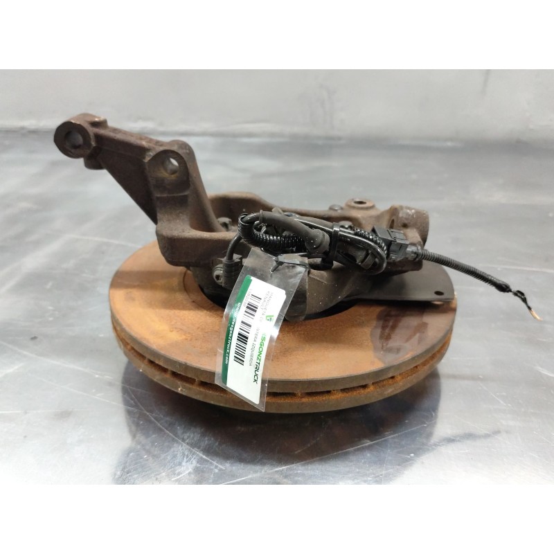 Recambio de mangueta delantera izquierda para renault trafic iii furgoneta (fg_) 2.0 dci 120 (fgmn) referencia OEM IAM   