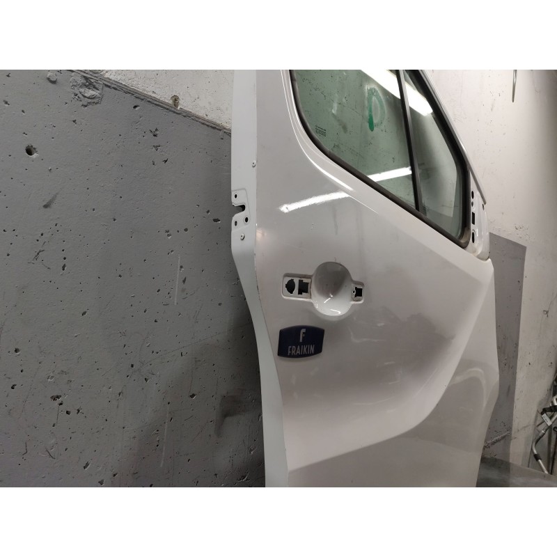 Recambio de puerta delantera derecha para renault trafic iii furgoneta (fg_) 2.0 dci 120 (fgmn) referencia OEM IAM   