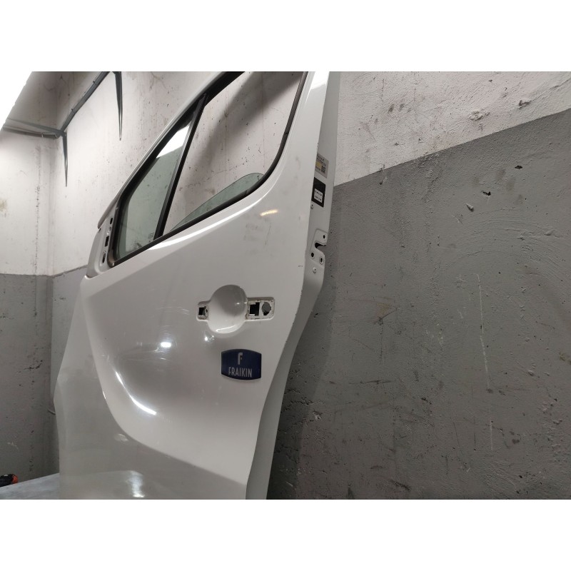 Recambio de puerta delantera izquierda para renault trafic iii furgoneta (fg_) 2.0 dci 120 (fgmn) referencia OEM IAM   