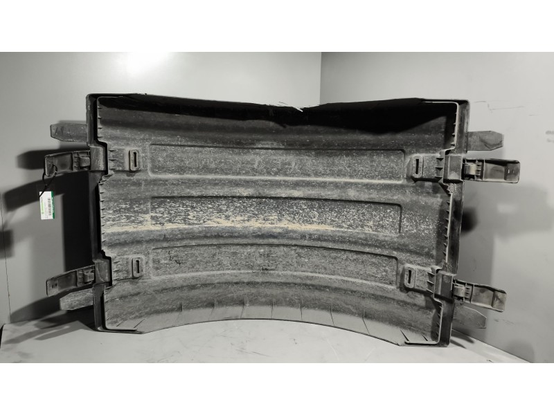 Recambio de tapa guardabarros trasero para renault magnum ab diesel referencia OEM IAM   