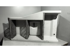 Recambio de peldaño izquierdo para renault magnum ab diesel referencia OEM IAM 5010574327  