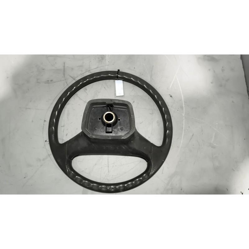 Recambio de volante para iveco eurocargo fpr (typ 60 e 12) tráfico urbano referencia OEM IAM 99477952  