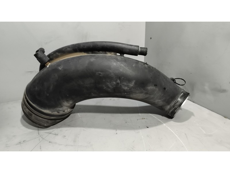 Recambio de tubo admision para renault magnum ab diesel referencia OEM IAM 7421049064  