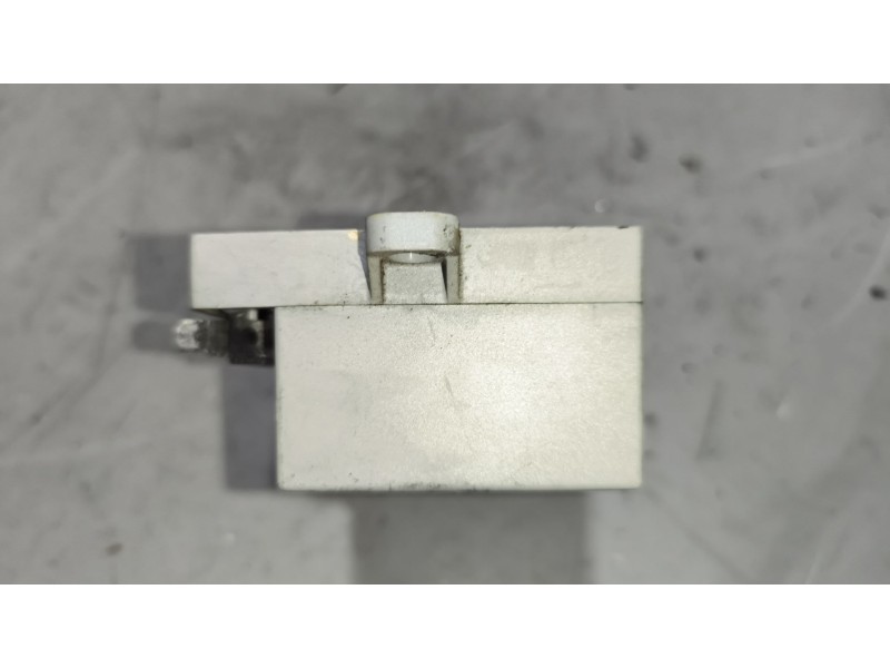 Recambio de modulo electronico para iveco crossway referencia OEM IAM 42629S24 MASATS 