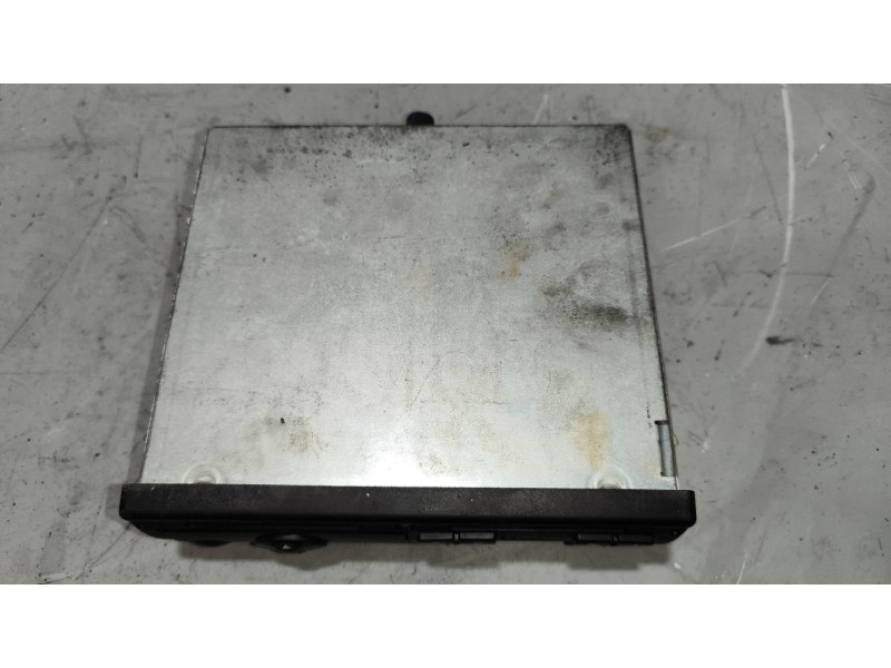 Recambio de tacografo para renault magnum ab 2005 12.8 diesel referencia OEM IAM 13811052300002 0000273030 5010577893