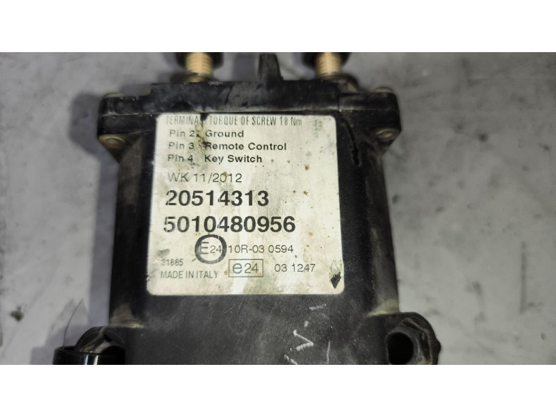 Recambio de desconectador baterias para renault magnum ab diesel referencia OEM IAM 20514313 5010480956 