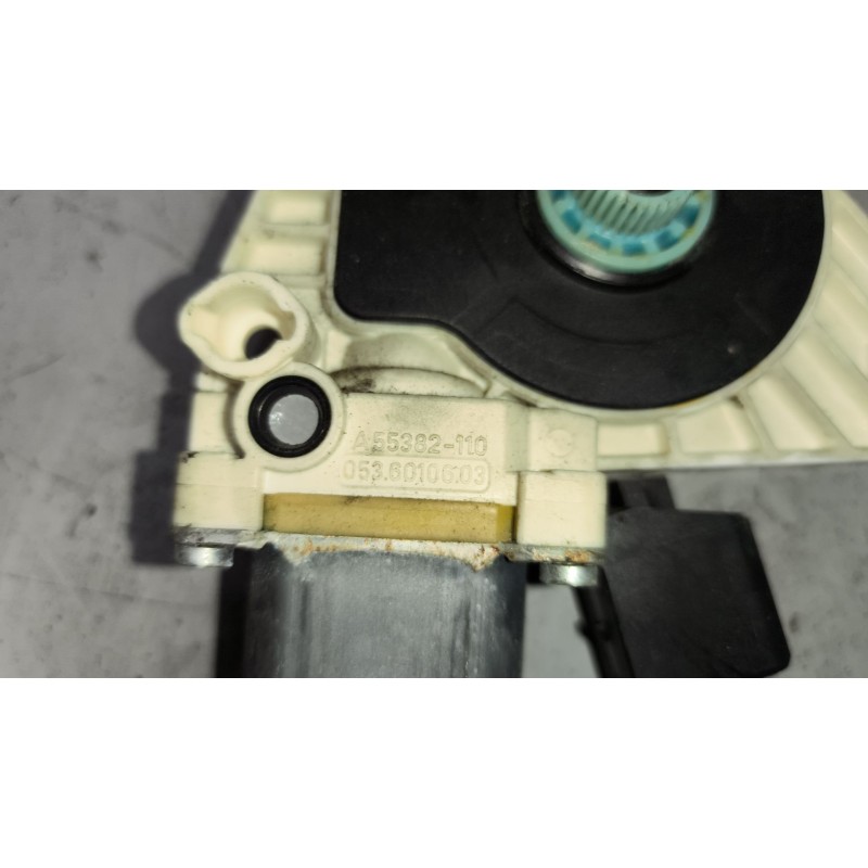 Recambio de motor elevalunas delantero izquierdo para mercedes-benz actros bm 963.xxx 2-achser referencia OEM IAM   