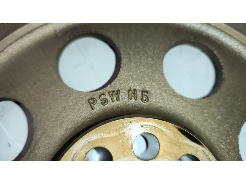 Recambio de piñon para renault premium route 2006 fas 4x2 larga distancia referencia OEM IAM 21456237  