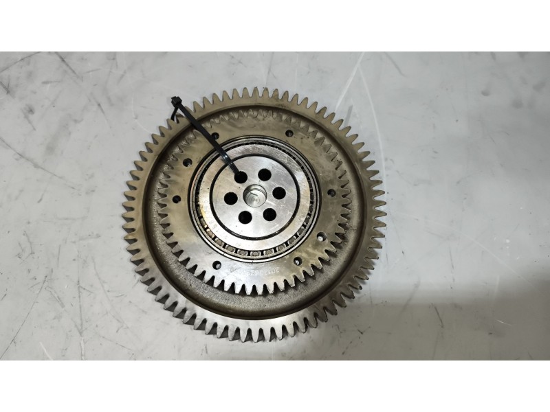 Recambio de piñon para renault premium route 2006 fas 4x2 larga distancia referencia OEM IAM 20441923  