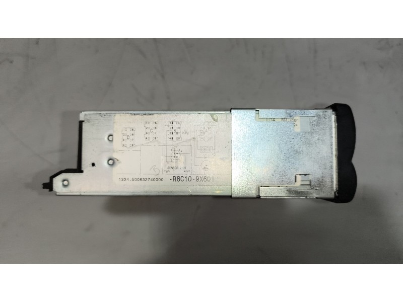 Recambio de tacografo para nissan trucks atleon tk160.95 referencia OEM IAM 1324500632740000 01362884 R8C109X601