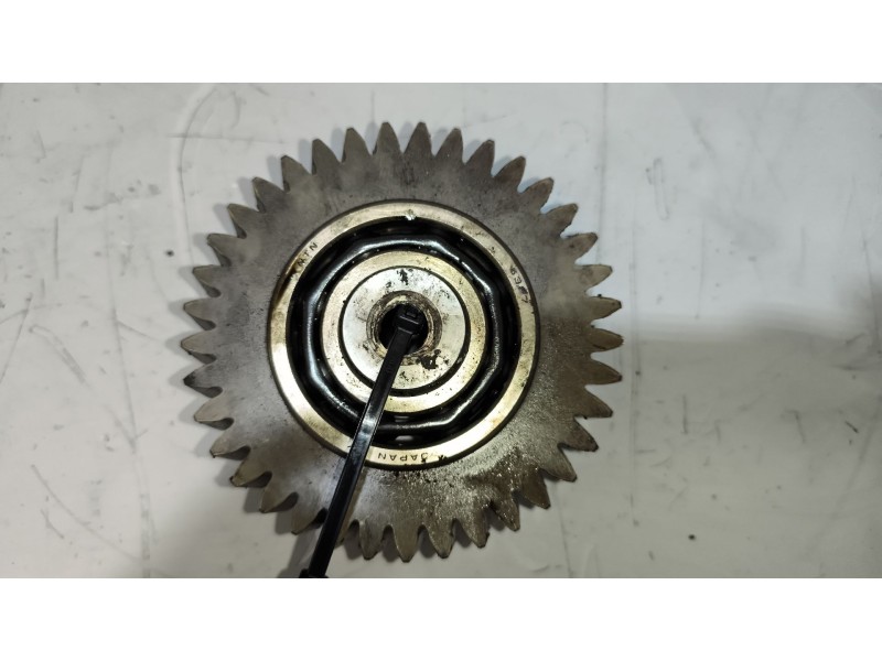 Recambio de piñon para renault premium route 2006 fas 4x2 larga distancia referencia OEM IAM 20714549  