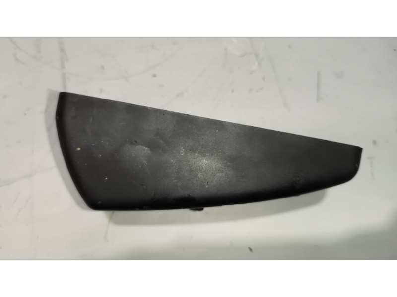 Recambio de piloto lateral izquierdo para renault magnum ab 2005 12.0 diesel referencia OEM IAM   