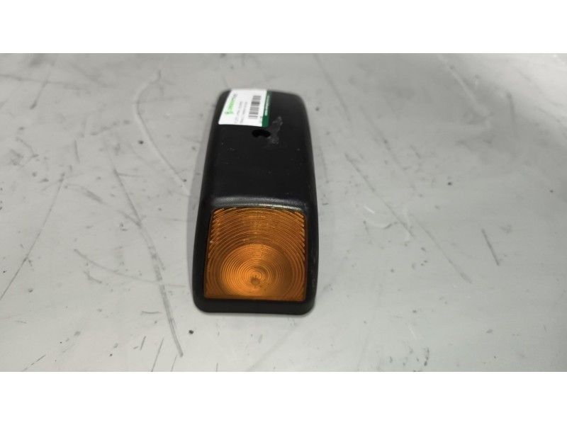 Recambio de piloto lateral izquierdo para renault magnum ab 2005 12.0 diesel referencia OEM IAM   