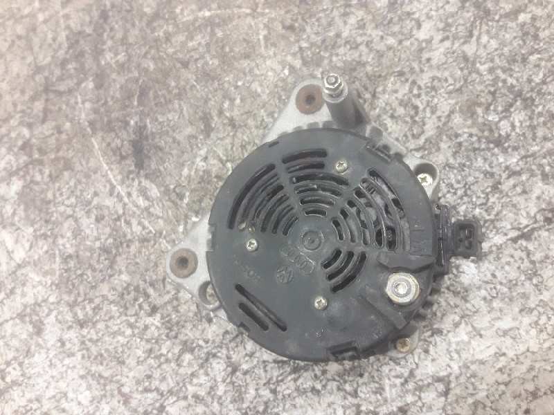 Recambio de alternador para seat ibiza (6k) básico referencia OEM IAM 0123310019 028903025H 