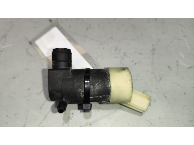 Recambio de bomba limpia para nissan trucks atleon tk160.95 referencia OEM IAM   