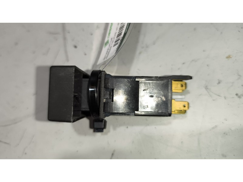 Recambio de interruptor para nissan trucks atleon tk160.95 referencia OEM IAM 253829X000  