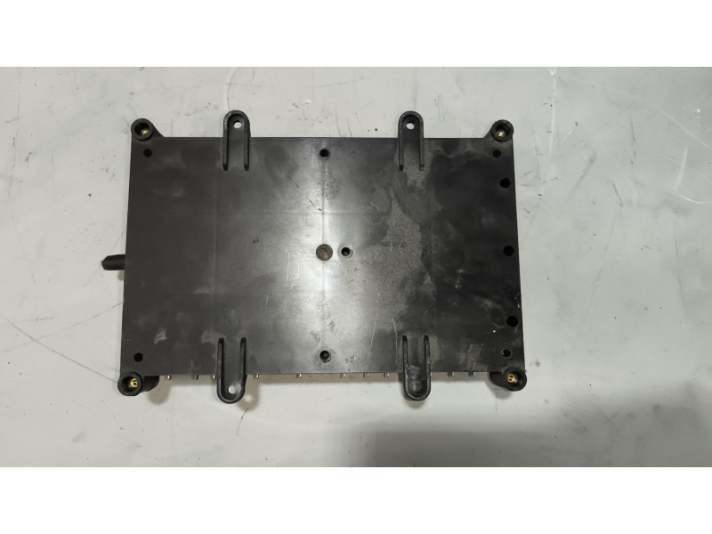 Recambio de modulo electronico para mercedes-benz oc 500 rf-1842 touring referencia OEM IAM 5010112 51005556 HISPACOLD