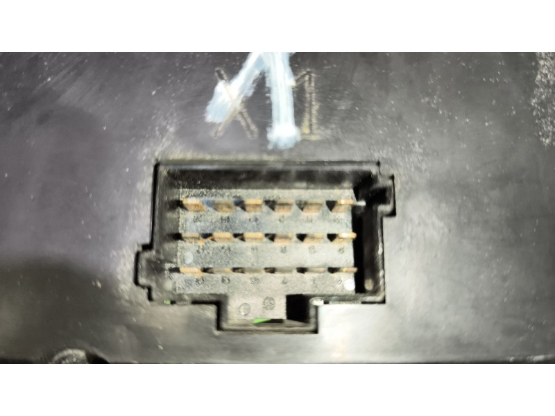 Recambio de cuadro instrumentos para mercedes-benz oc 500 rf1842 / titaniun referencia OEM IAM A0004468821  