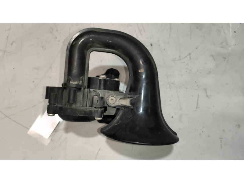 Recambio de claxon para renault magnum ab diesel referencia OEM IAM   
