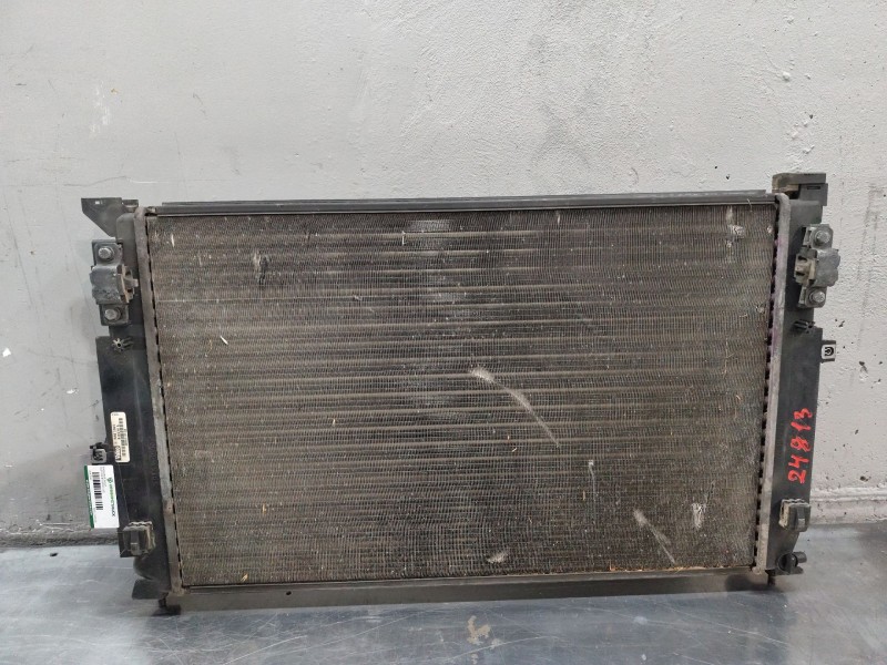 Recambio de radiador agua para audi a4 berlina (b5) 1.8 referencia OEM IAM 8D0121251Q  