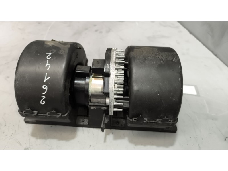 Recambio de motor calefaccion para volvo fh 12 2002  12.1 diesel (d12d460) referencia OEM IAM 20443822  