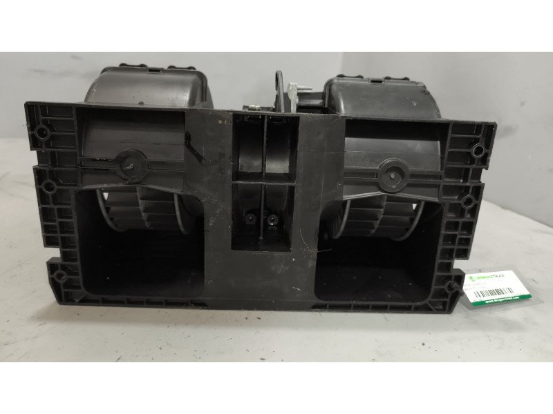 Recambio de motor calefaccion para volvo fh 12 2002  12.1 diesel (d12d460) referencia OEM IAM 20443822  