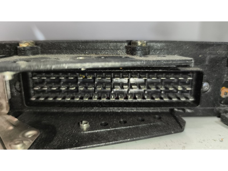 Recambio de modulo electronico para scania serie 4 (p/r 124 l) 11.7 diesel referencia OEM IAM 1368153  