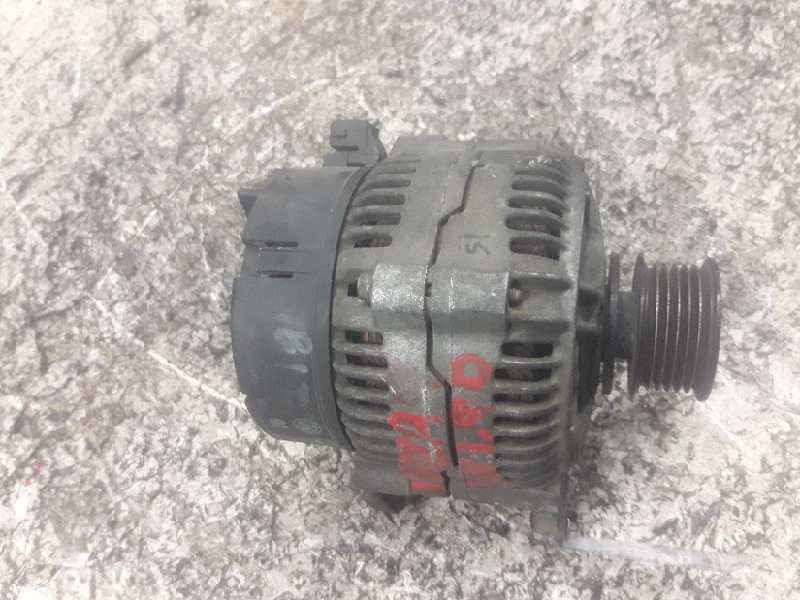 Recambio de alternador para seat ibiza (6k) básico referencia OEM IAM 0123310001 028903 BOSCH
