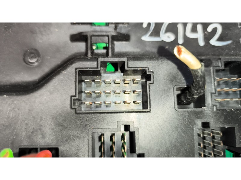 Recambio de caja reles / fusibles para volvo fh 12 2002  12.1 diesel (d12d460) referencia OEM IAM 20568055  