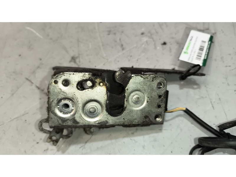 Recambio de cerradura puerta delantera izquierda para volvo fh 12 2002  12.1 diesel (d12d460) referencia OEM IAM 20425118  