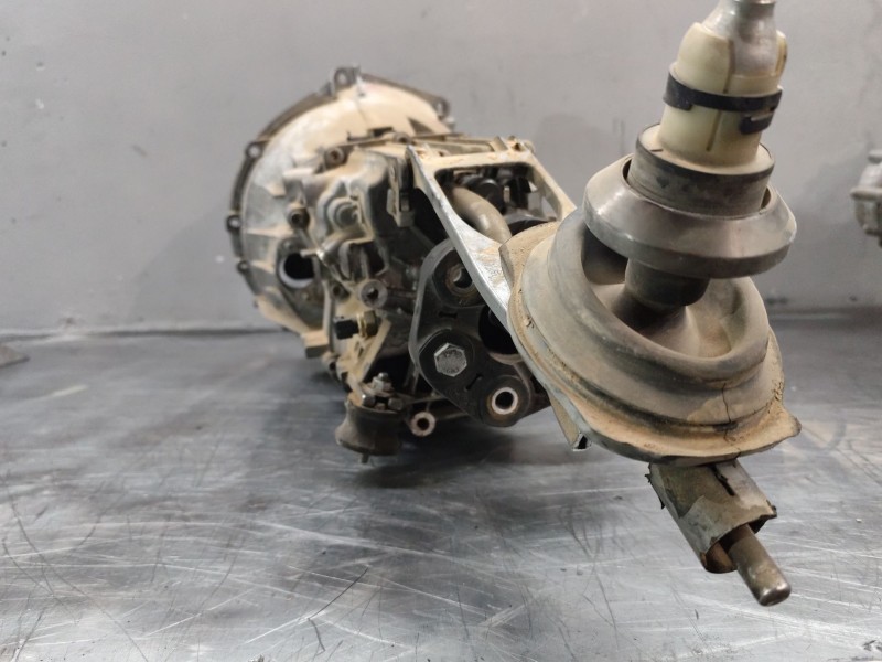 Recambio de caja cambios para bmw 1 (e81) 118 d referencia OEM IAM 2170017396  