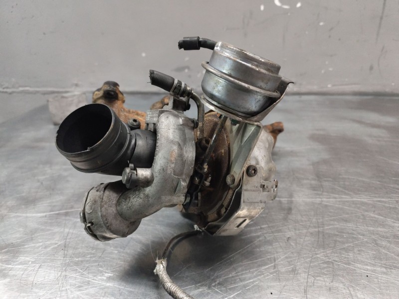 Recambio de turbocompresor para audi a3 (8p1) 2.0 tdi 16v referencia OEM IAM 03G371358A  