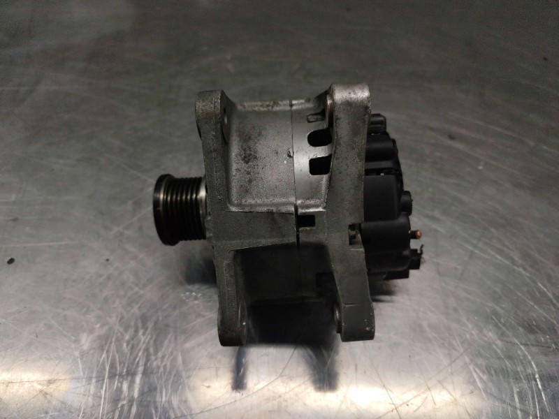 Recambio de alternador para renault scenic ii grand confort dynamique referencia OEM IAM   