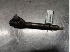 Recambio de inyector para mercedes-benz sprinter 02.00  caja cerrada 416 cdi (904.662) referencia OEM IAM A6110701681 050305 