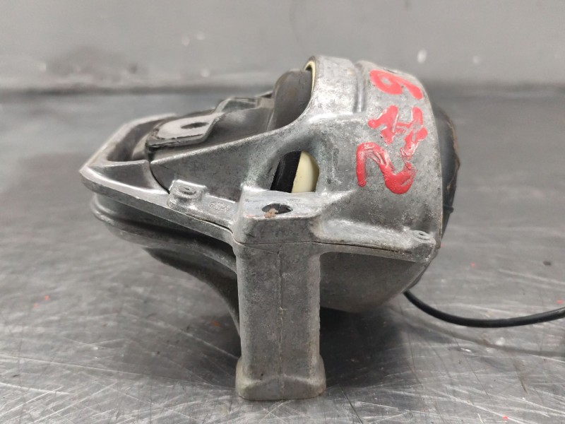 Recambio de soporte motor izquierdo para audi a4 ber. (b8) básico referencia OEM IAM 8K0199381  