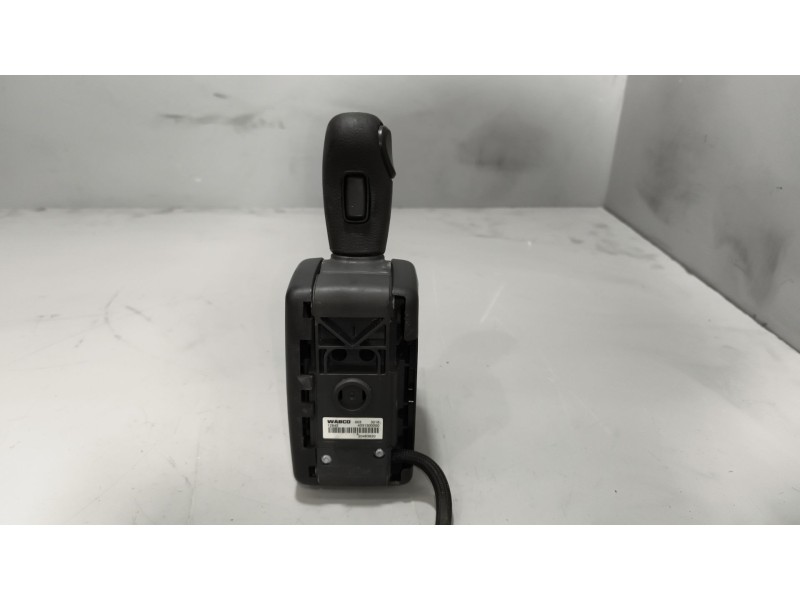 Recambio de mando cambio automatico para volvo fh 12 2002  12.1 diesel (d12d460) referencia OEM IAM 20483920  