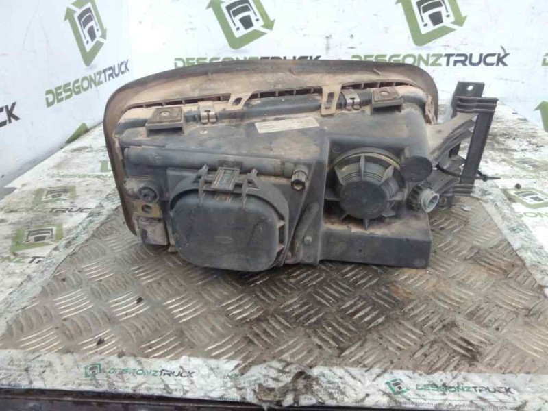 Recambio de faro derecho para man tg - a 18.xxx 12.4 diesel referencia OEM IAM   