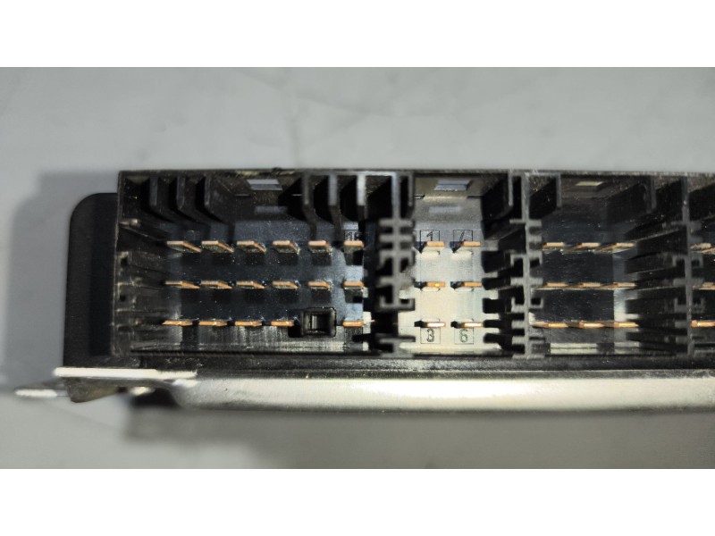 Recambio de modulo electronico para iveco eurocargo 05.03  3.9 diesel referencia OEM IAM 504071193 0486104110 