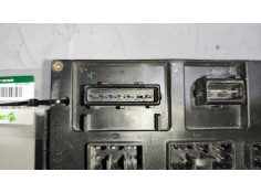 Recambio de caja reles / fusibles para iveco eurocargo 05.03  3.9 diesel referencia OEM IAM 504050822   2