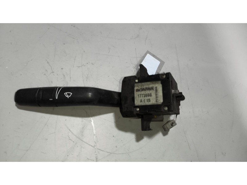 Recambio de mando limpia para scania magnus referencia OEM IAM 1773598  