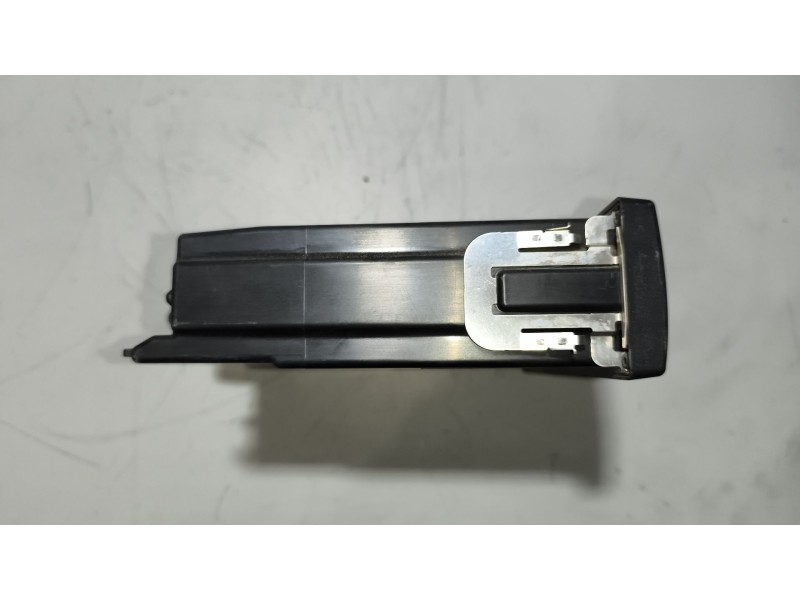 Recambio de tacografo para scania magnus referencia OEM IAM SE5000 2236784 REV7.4