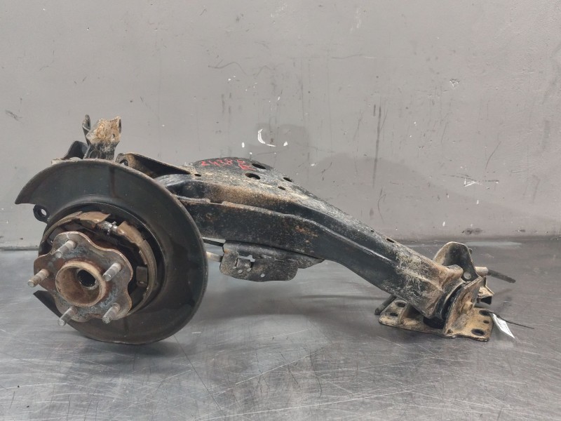 Recambio de mangueta delantera izquierda para nissan x-trail ii (t31) 2.0 dci 4x4 referencia OEM IAM   