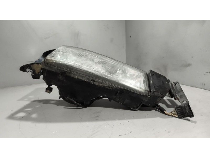 Recambio de faro derecho para iveco eurotech (mp) 9.5 diesel referencia OEM IAM   