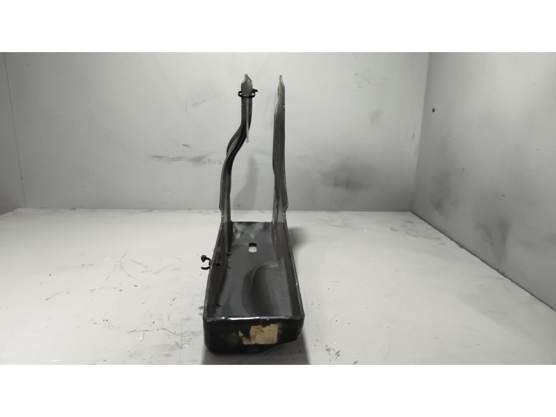 Recambio de soporte para volvo fh xxx referencia OEM IAM 21171970  