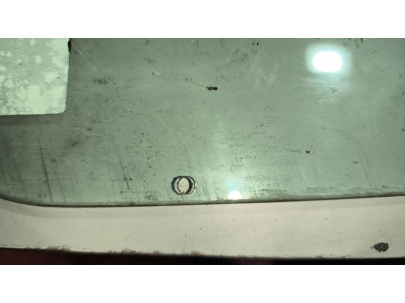 Recambio de luna delantera izquierda para nissan trucks atleon tk160.95 referencia OEM IAM 803019X001  