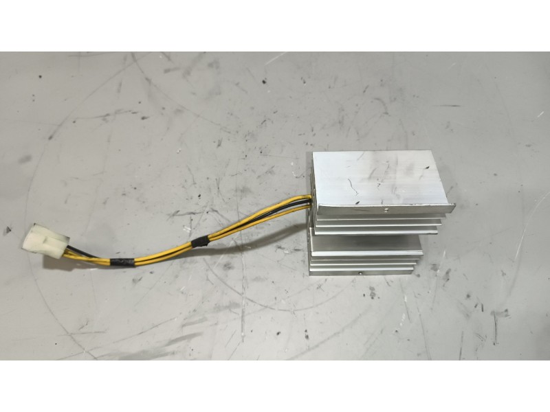 Recambio de modulo electronico para iveco crossway referencia OEM IAM PCEV10A REDUCTOR DE TENSION 