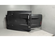 Recambio de guardabarros delantero derecho para volvo fh xxx referencia OEM IAM 82637711  