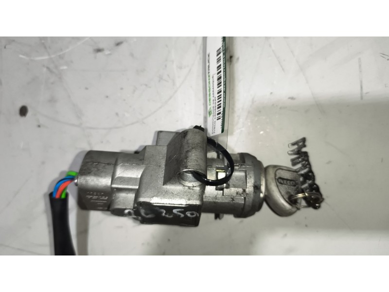 Recambio de conmutador de arranque para iveco crossway referencia OEM IAM 504127269  